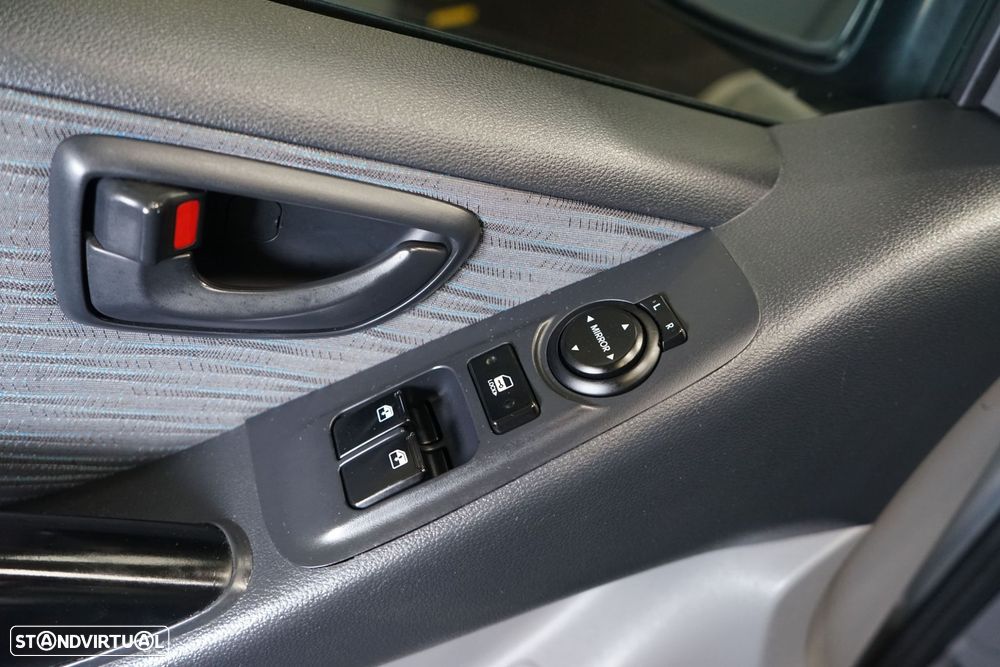 Hyundai H-1 2.5 CRDi Travel Comfort - 14