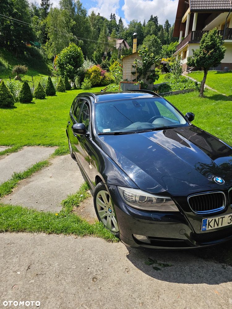 BMW Seria 3 318d - 2