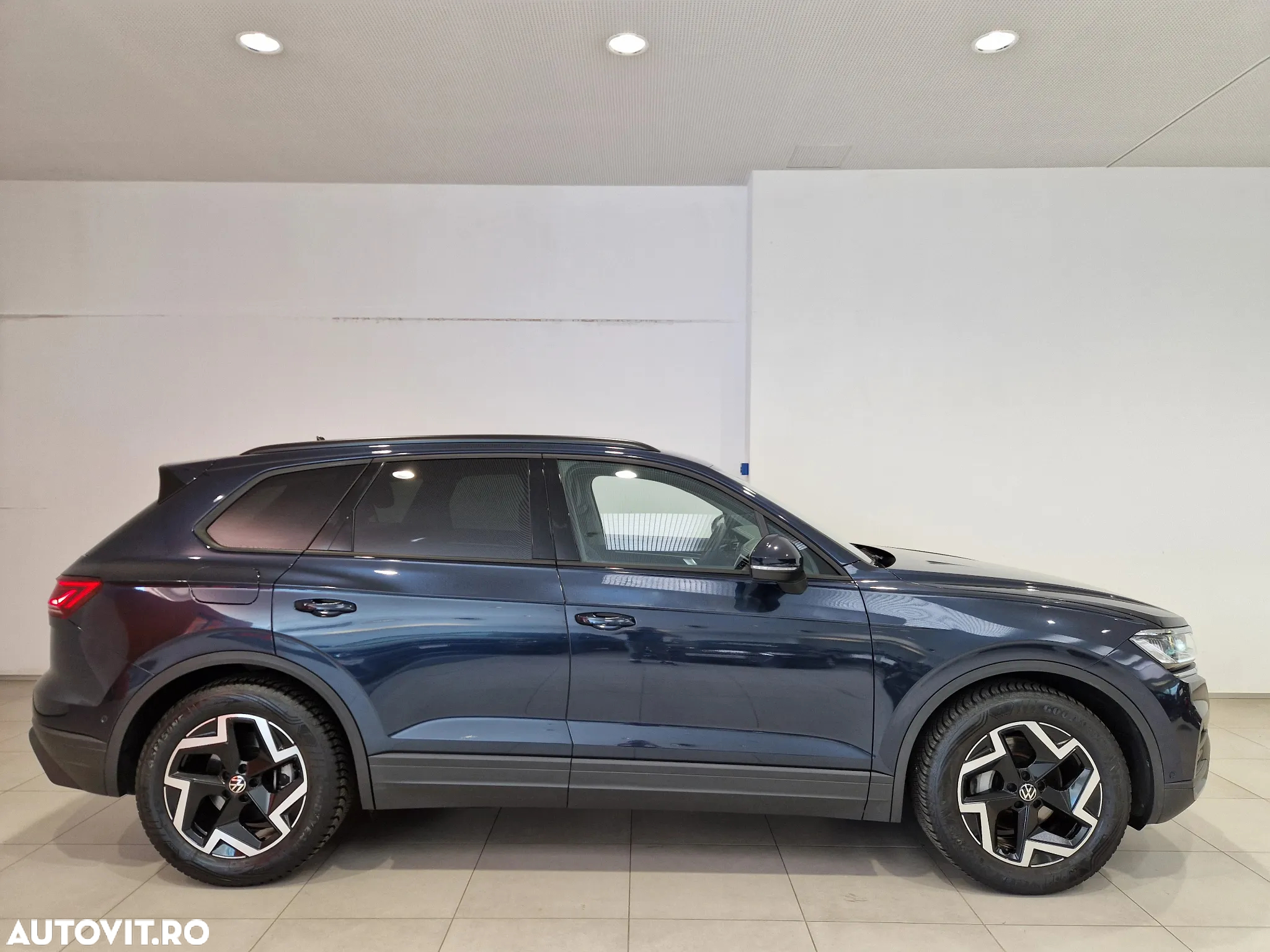 Volkswagen Touareg - 6