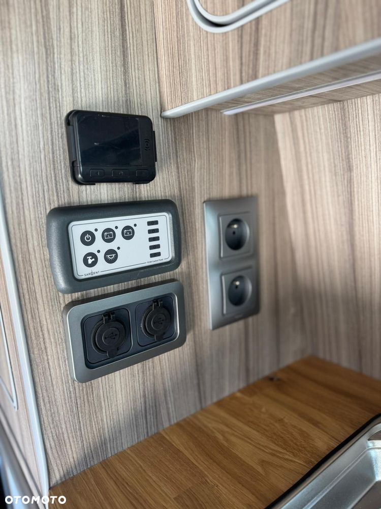 Volkswagen Transporter Caravelle DSG Lang Comfortline - 24