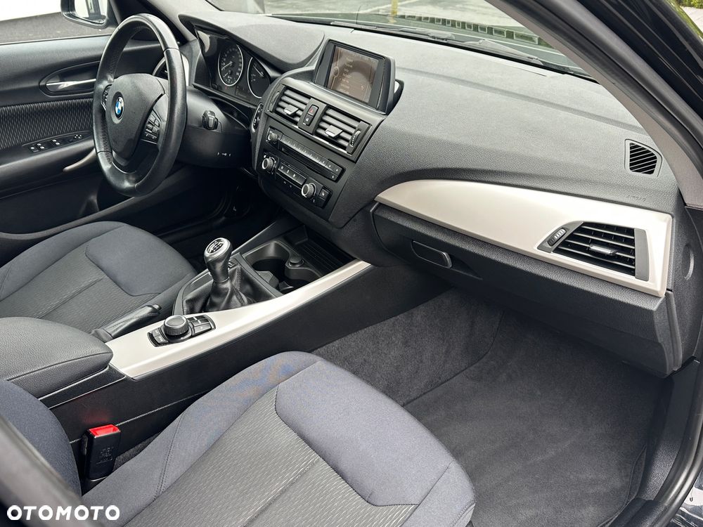 BMW Seria 1 - 19
