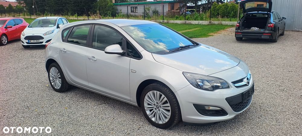 Opel Astra 1.6 Style - 4