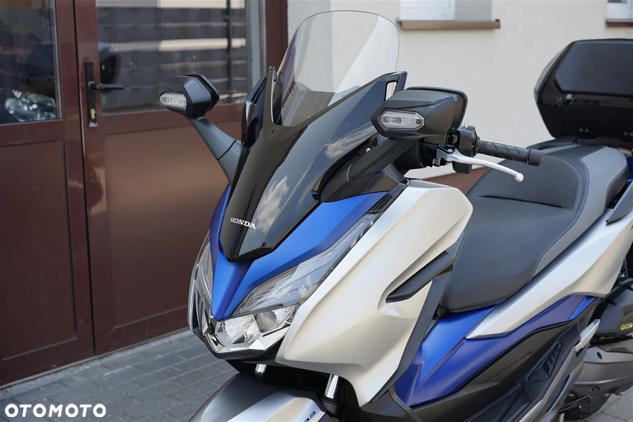 Honda NSS - 29