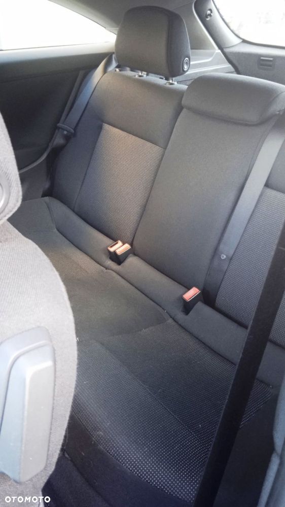 Fotel kierowcy pasażera kanapa Opel Astra III H GTC 3D lak. Z157 - 2