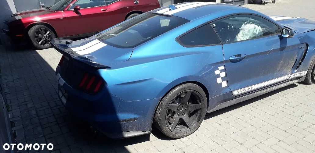 Ford Mustang - 15