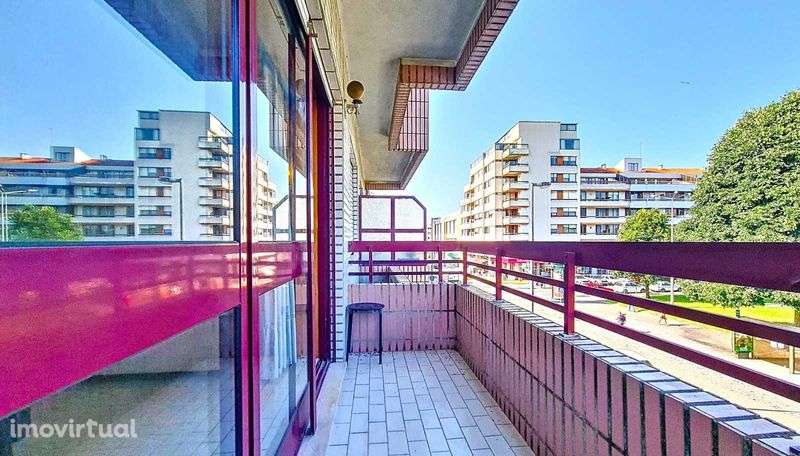 Arrenda-se T2 com garagem, perto da praia! - Grande imagem: 3/12