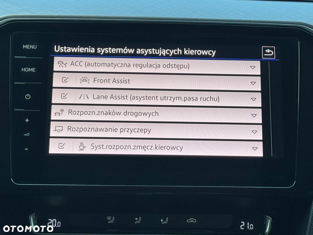 Volkswagen Passat 1.6 TDI SCR DSG Trendline - 35