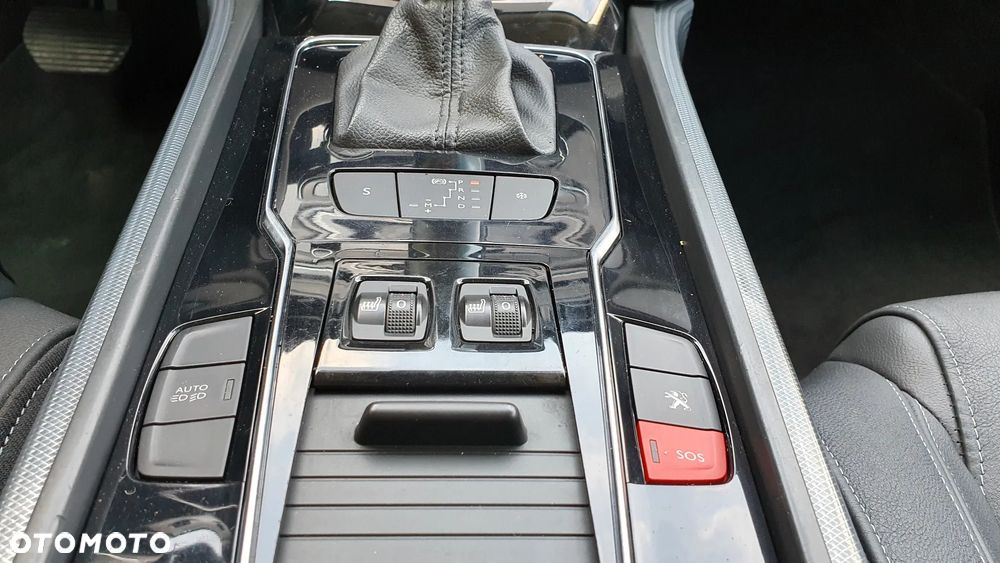 Peugeot 508 BlueHDi FAP 180 Automatik Stop&Start Allure - 21