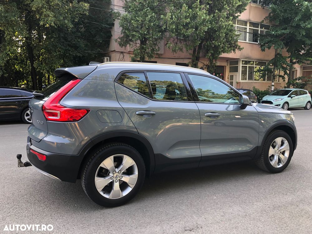 Volvo XC 40 T2 Momentum Pro - 37