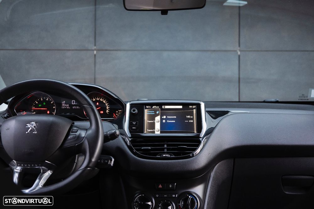 Peugeot 208 PureTech 68 Active - 12