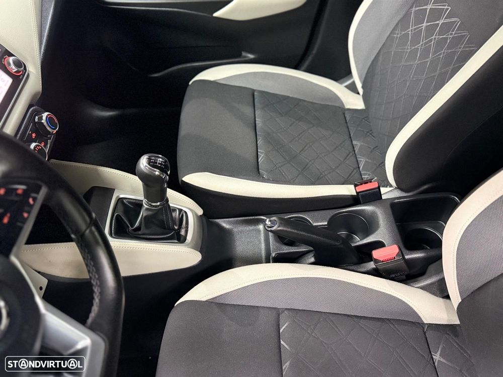 Nissan Micra 1.0 IG-T N-Design Black - 19
