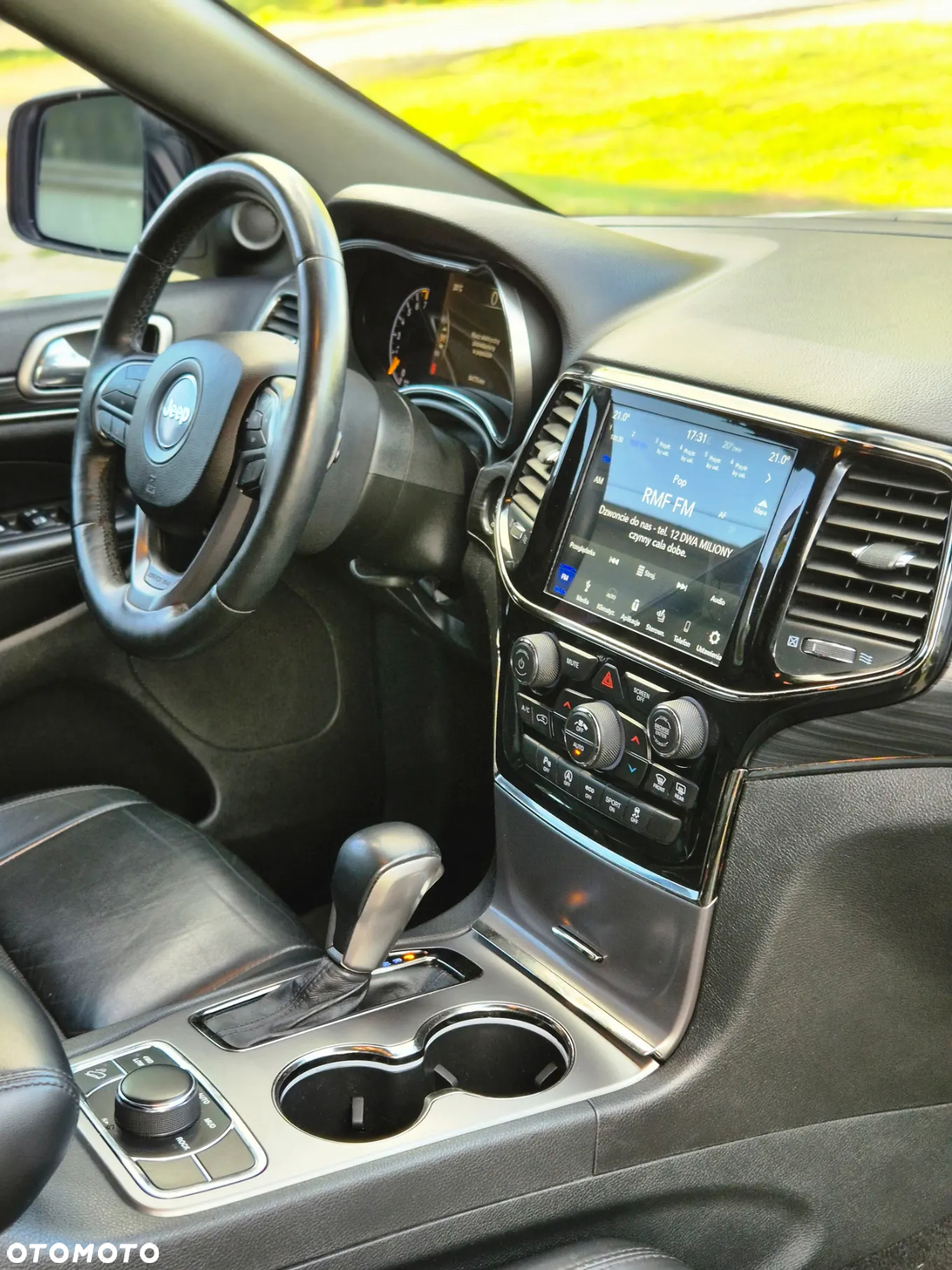 Jeep Grand Cherokee - 7
