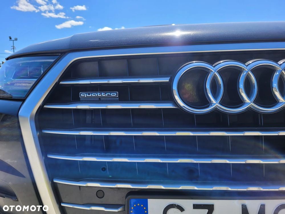 Audi Q7 - 25