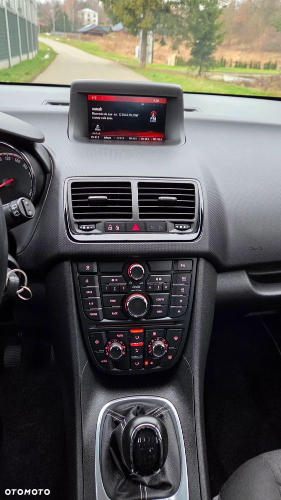 Opel Meriva 1.4 T Cosmo - 36