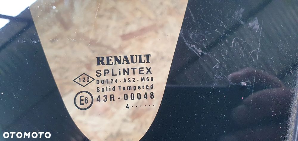 Szyba karoseryjna prawy tył tylna prawa Renault Scenic II AS2 04r - 4