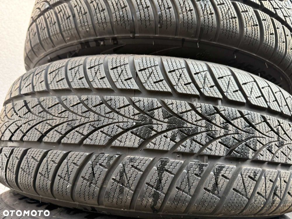 Komplet opon Triangle WinterX TW401 215/65r16 102H XL 2024 r. - 2