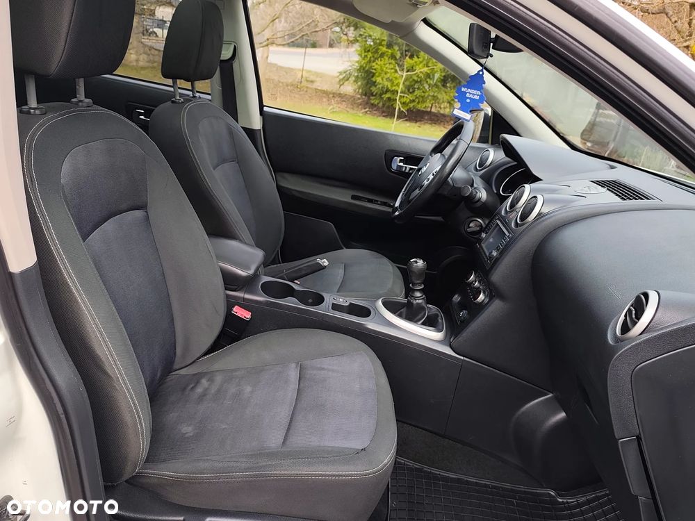 Nissan Qashqai+2 2.0 dCi DPF acenta - 19