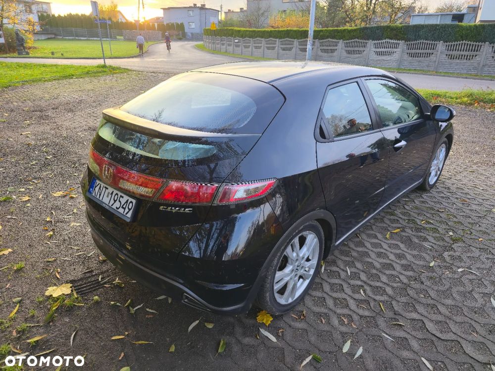 Honda Civic 1.8 Sport - 15