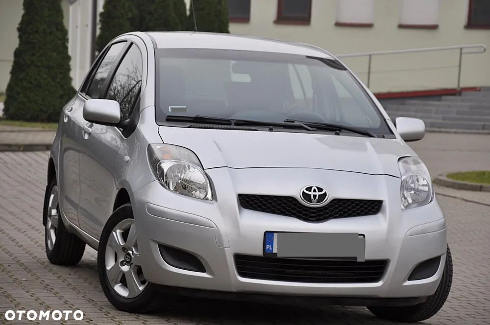 Toyota Yaris 1.33 Prestige - 4