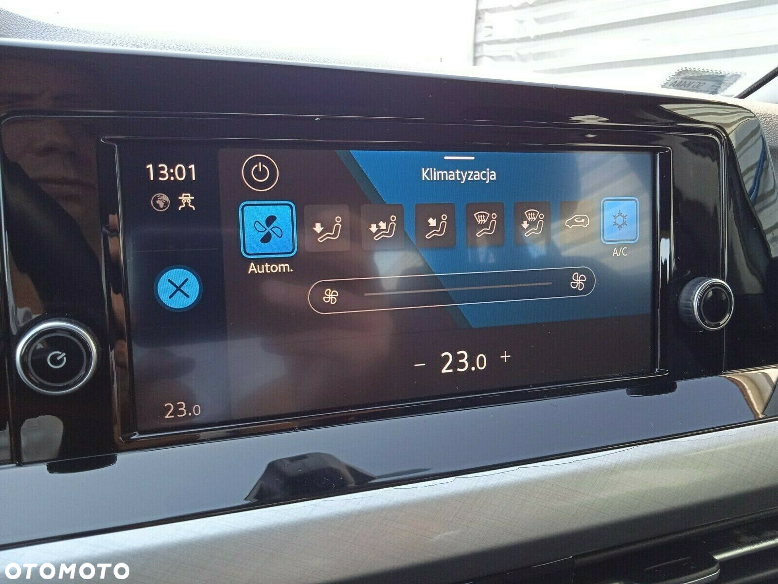 Volkswagen Golf VIII 1.5 TSI EVO Life - 21
