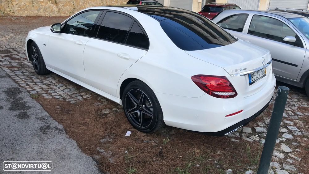 Mercedes-Benz E 300 - 2