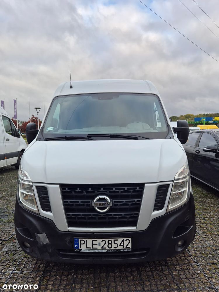 Nissan NV400 - 17