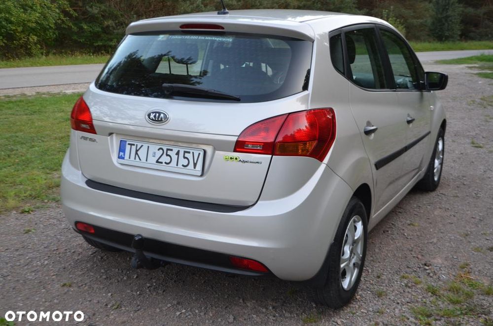 Kia Venga - 17