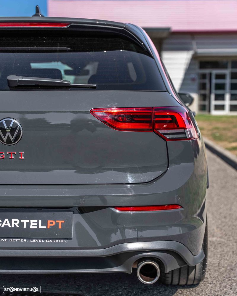 VW Golf 2.0 TSI OPF DSG GTI - 11