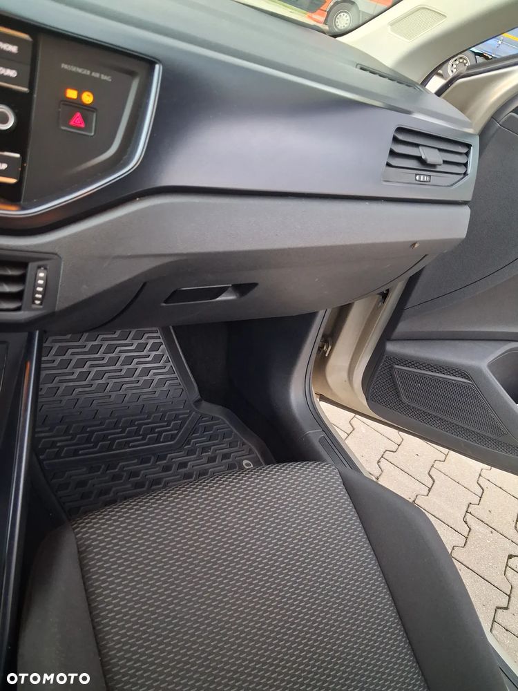 Volkswagen Polo 1.0 Trendline - 22