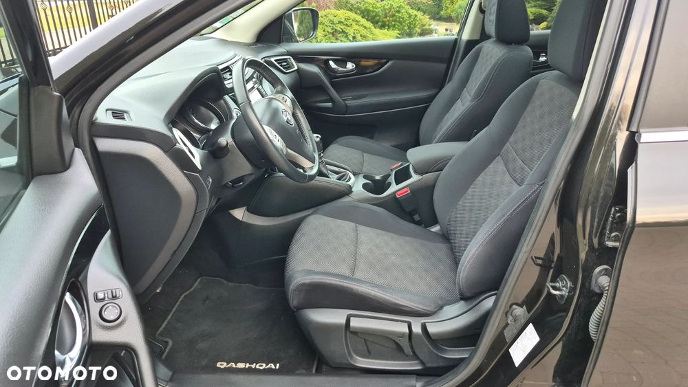 Nissan Qashqai 1.6 DIG-T 360 - 25