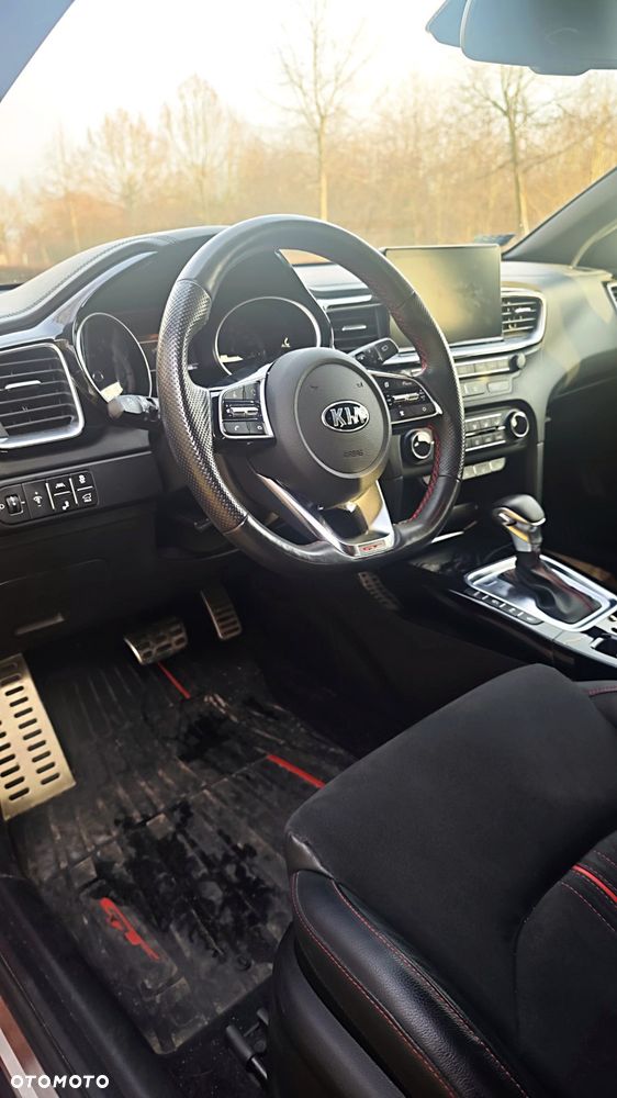 Kia ProCeed 1.6 T-GDI DCT7 OPF GT - 17