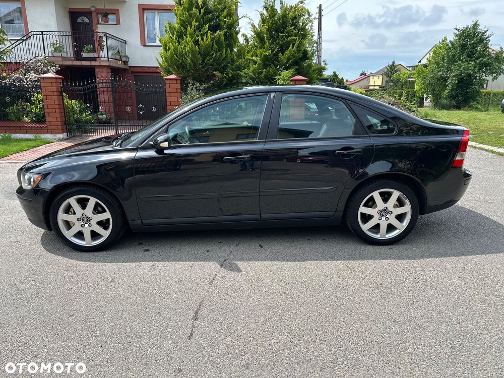 Volvo S40 2.4 Momentum - 3