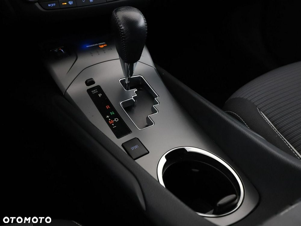 Toyota Avensis 1.8 Business Edition MS - 29