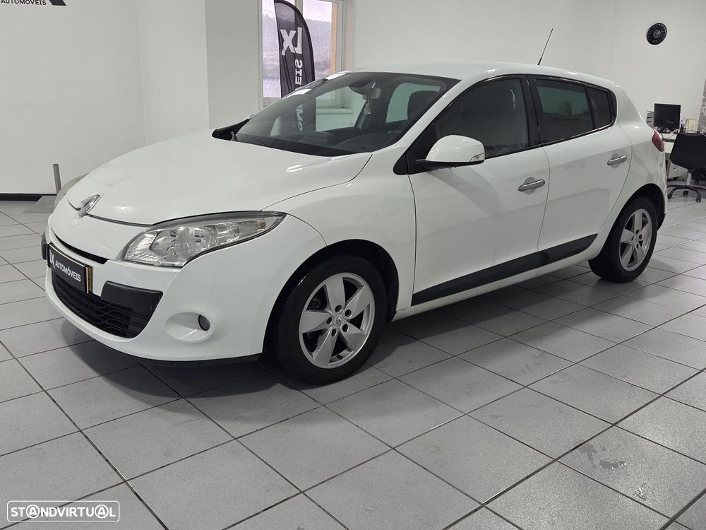 Renault Mégane 1.5 dCi Dynamique - 3