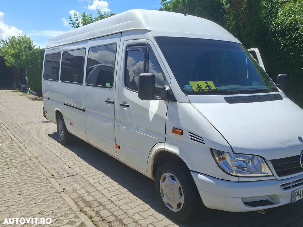 Mercedes-Benz Sprinter - 5