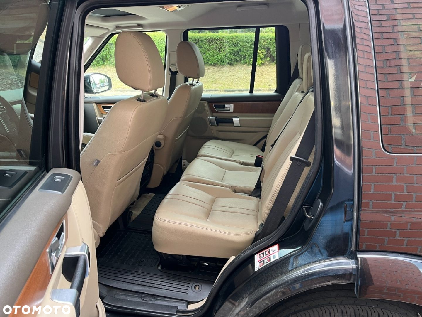 Land Rover Discovery - 22
