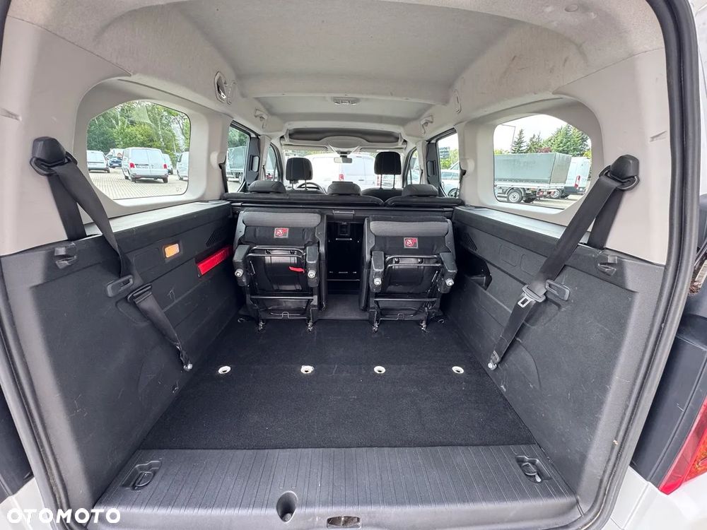 Toyota Proace City Verso Long 1.2 D-4T Business - 11