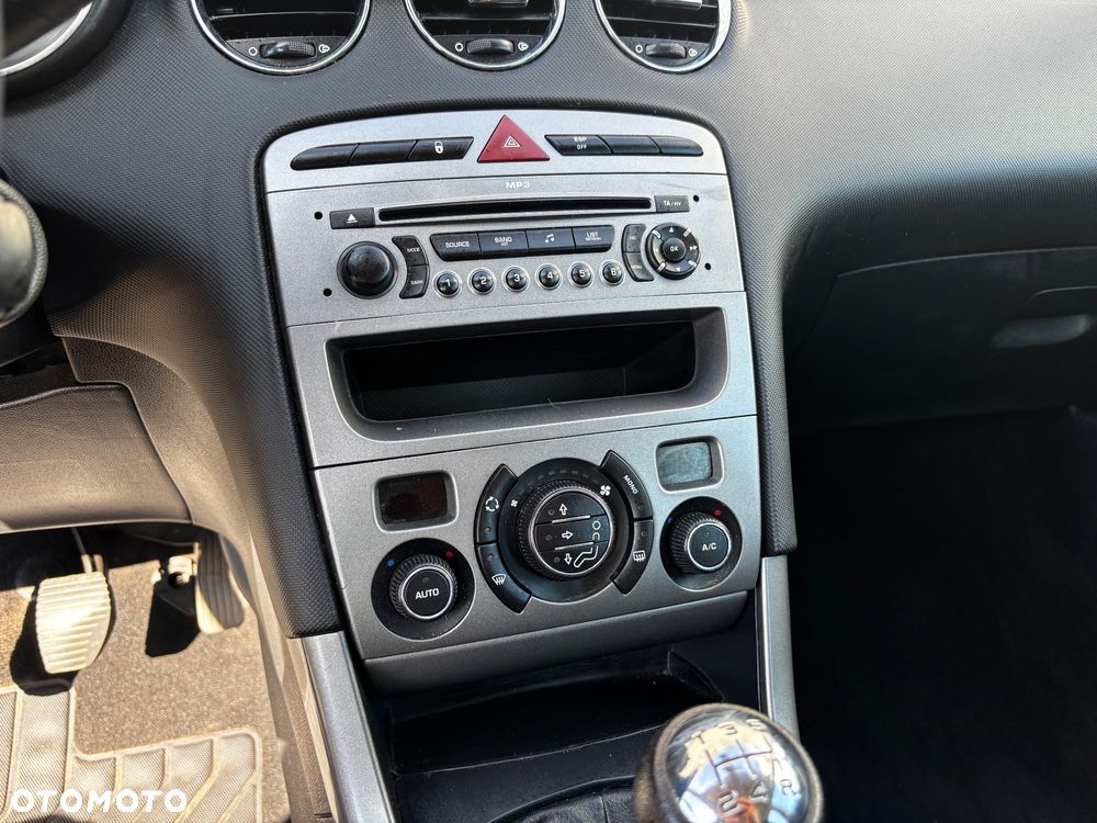 Peugeot 308 120 VTi Premium - 34