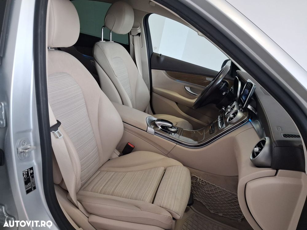 Mercedes-Benz C 200 7G-TRONIC - 25