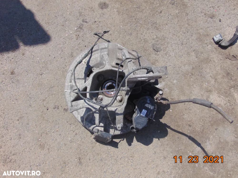 Etrieri spate BMW f10 Seria 5 f11 etrier fata spate stanga dreapta dezmembrez bmw f11 2.0 - 6