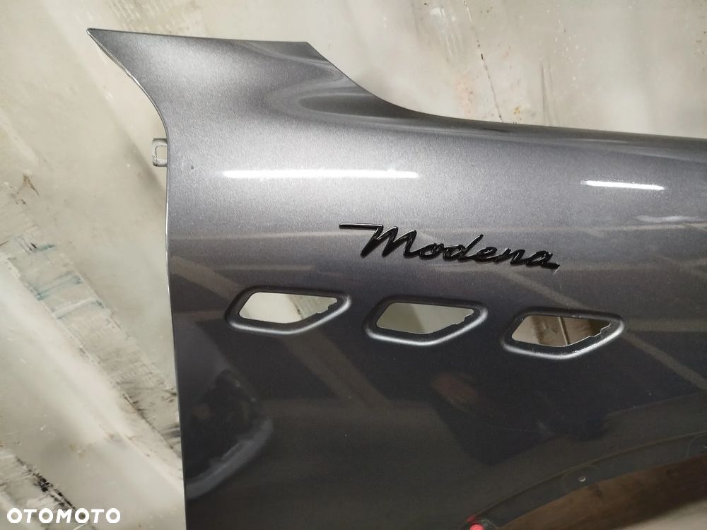Błotnik MASERATI GRECALE MODENA prawy przód przedni Mazowieckie - 3
