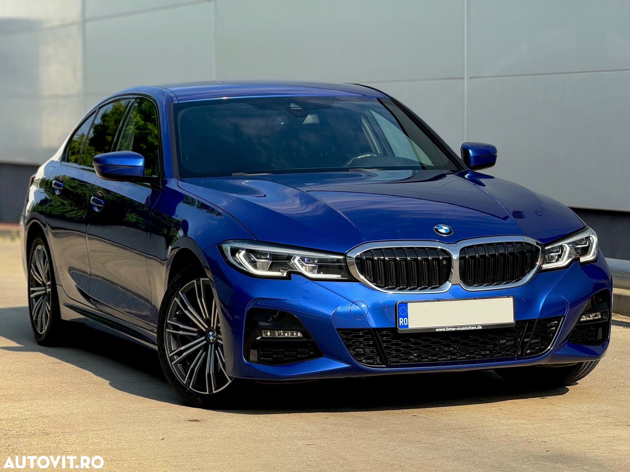 BMW Seria 3 330e Aut. M Sport - 1