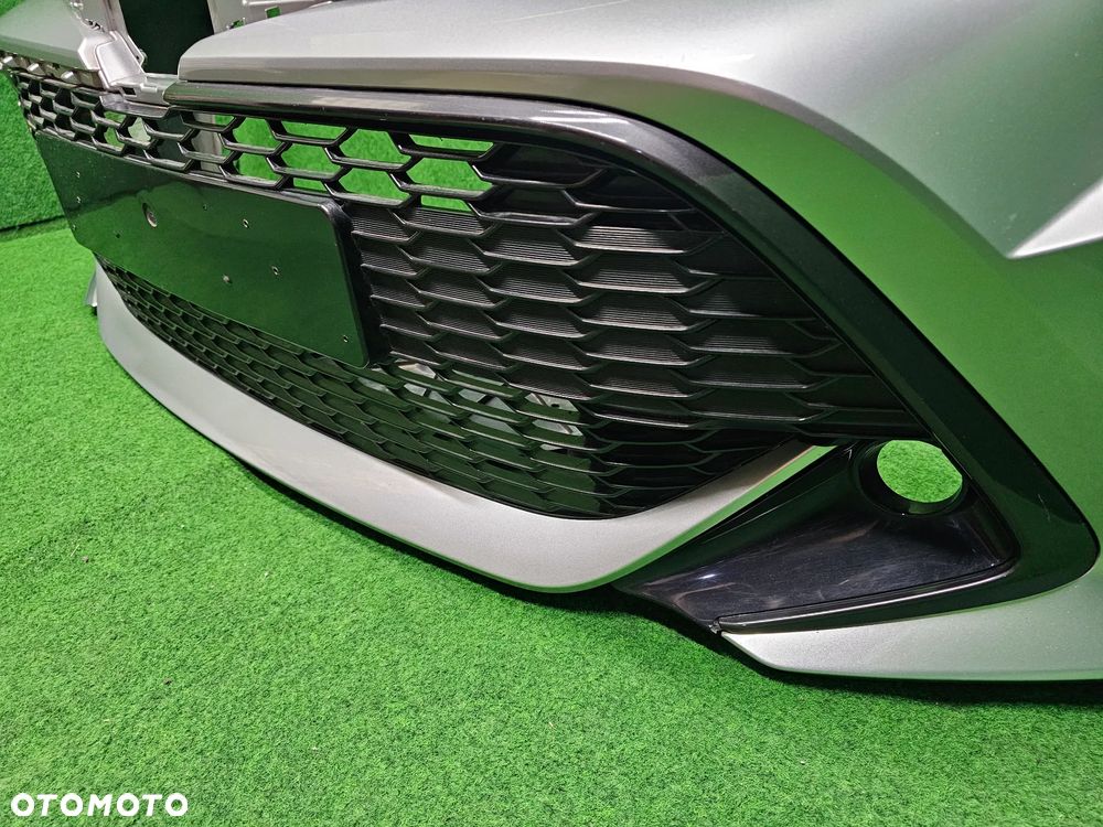 TOYOTA COROLLA E21 ----> ORYGINALNY ZDERZAK PRZEDNI - 7