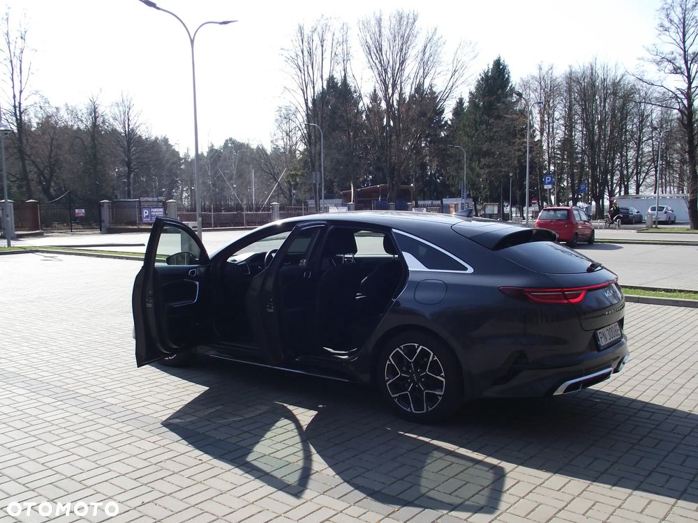 Kia ProCeed - 4
