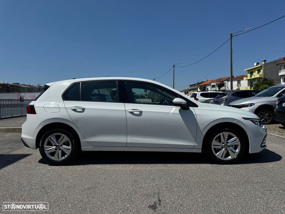 VW Golf 2.0 TDI Conceptline - 5