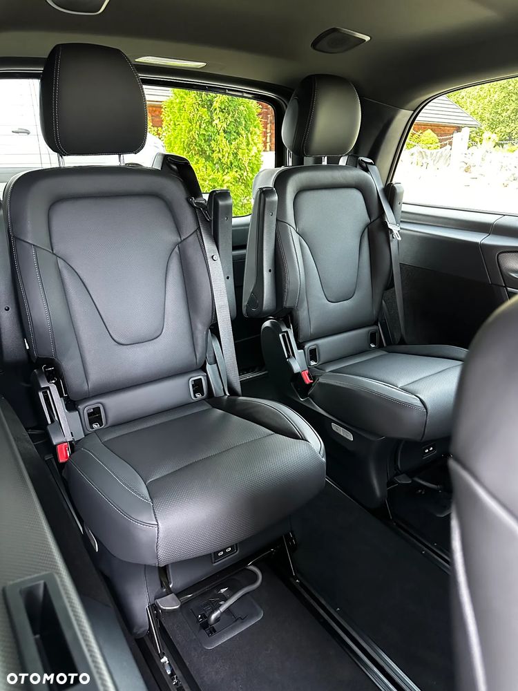 Mercedes-Benz Klasa V 300 d 4-Matic 9G-Tronic Exclusive (d³ugi) - 30