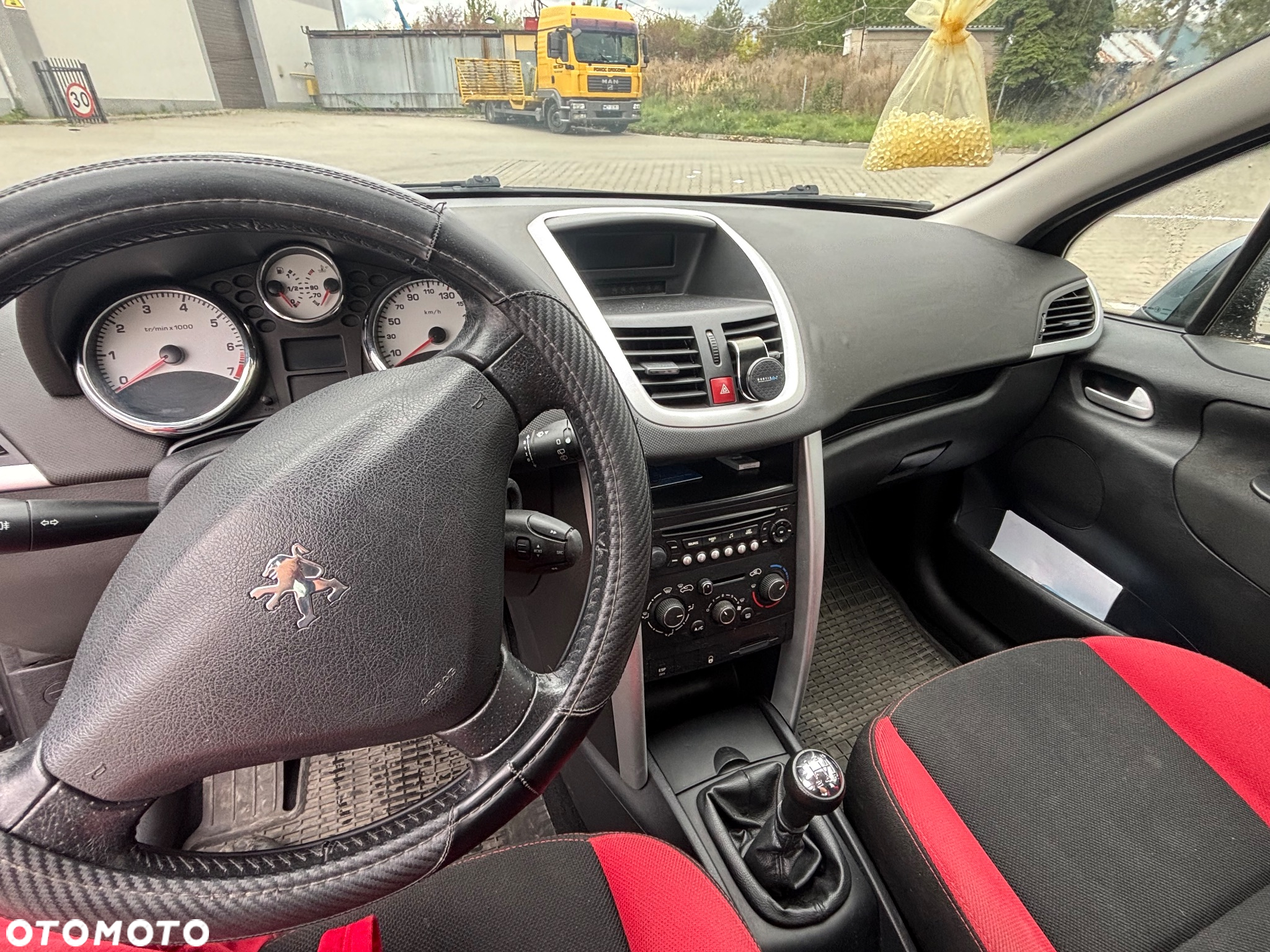 Peugeot 207 1.4 Trendy - 16