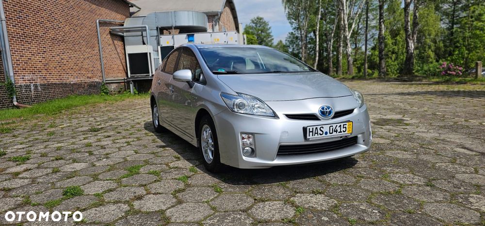 Toyota Prius - 5