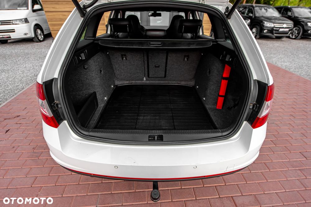 Skoda Octavia 2.0 TDI (Green tec) RS - 15
