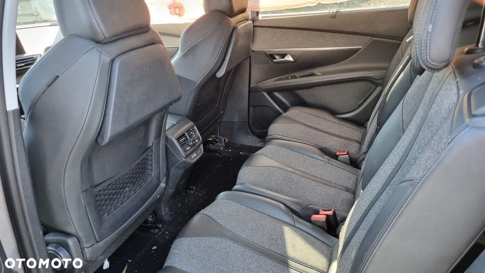 Peugeot 5008 PureTech 130 EAT8 Stop & Start Active Pack - 27